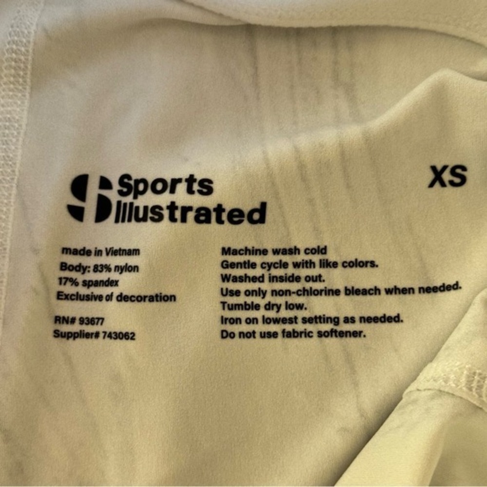 SPORTS ILLUSTRATED. NWT. Ski Tracks‎ White Leggings. Size XS. - Picture 4 of 7